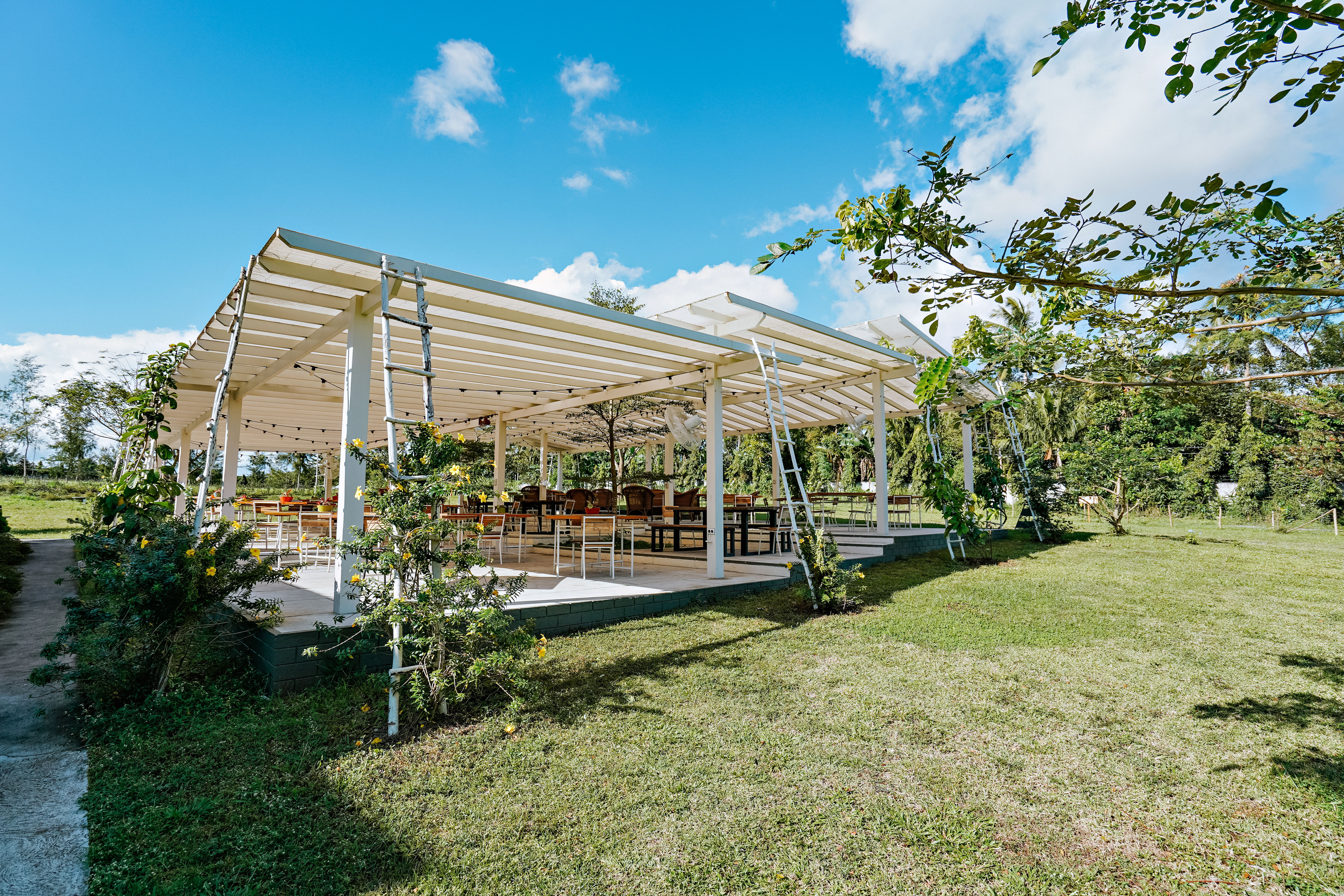 Outdoor event venue in Old Grove Farmstead