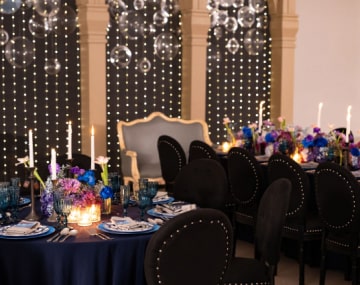 Art deco themed styling, black and blue decor