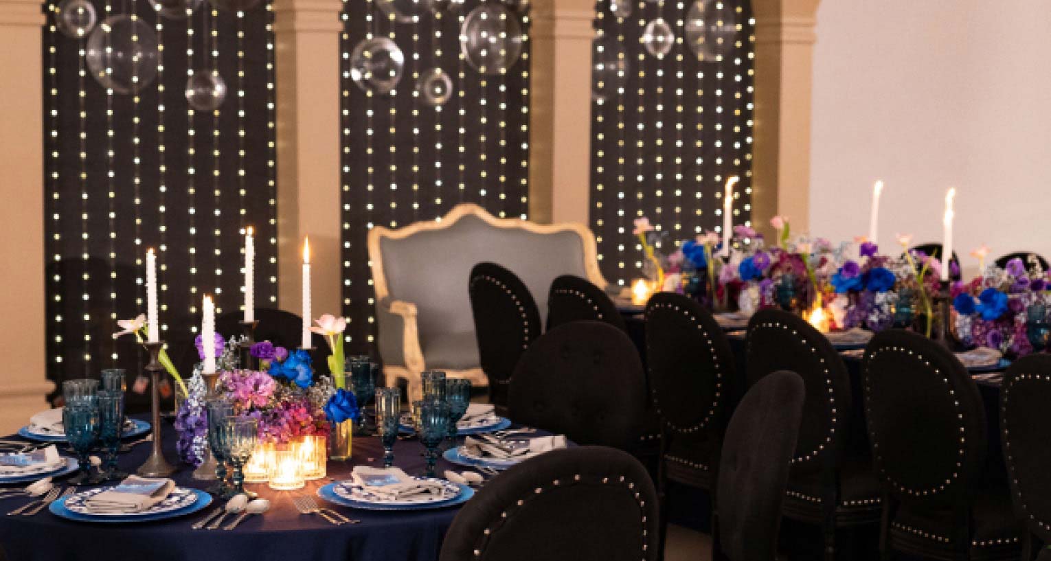 Art deco themed styling, black and blue decor