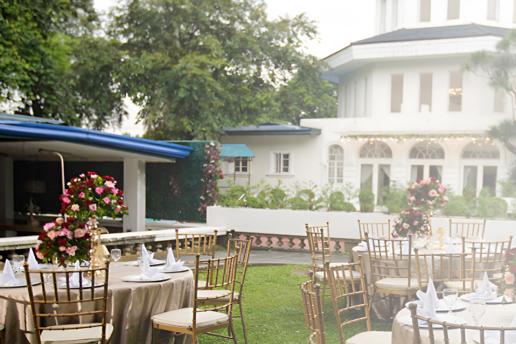  Juan Carlo And Felicidad Mansion