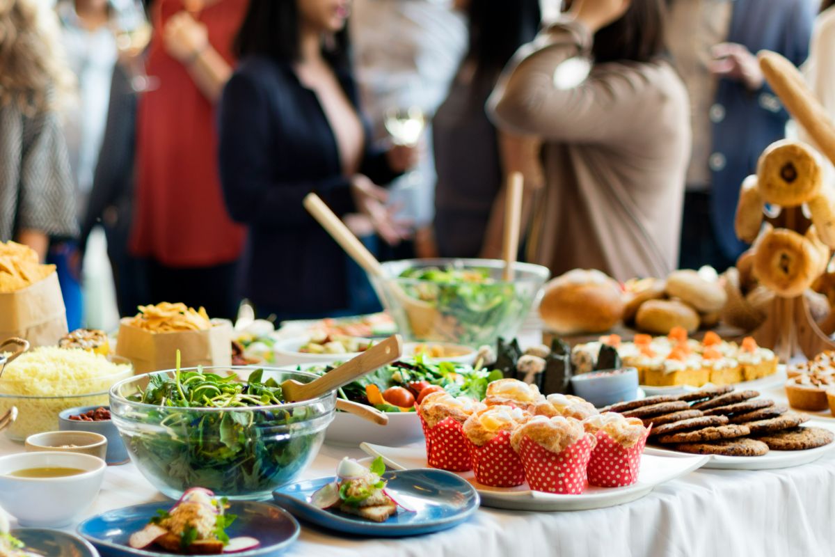 Healthy Menu Ideas for Corporate Office Catering in the Philippines