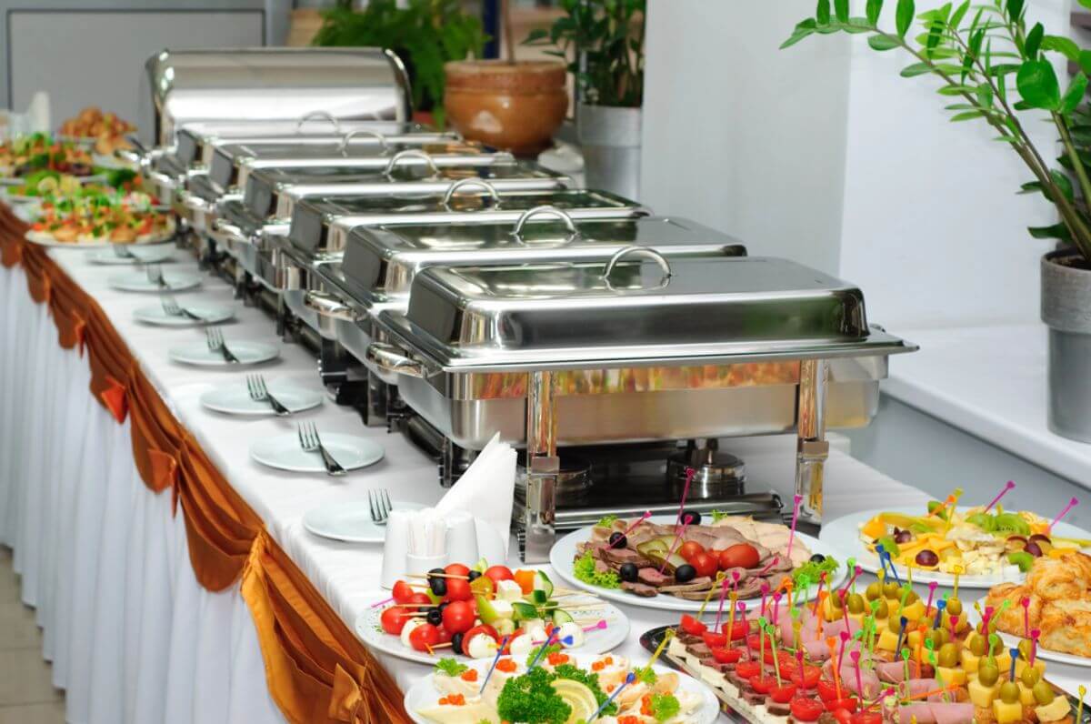 Tips for Choosing the Right Catering Service