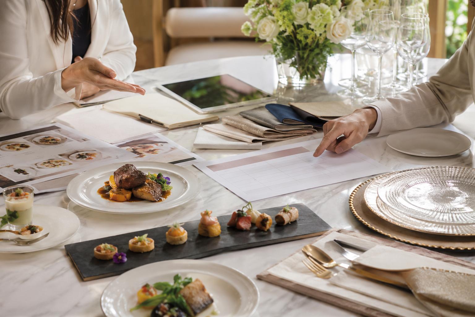 How to Compare Catering Services in Manila Before Booking